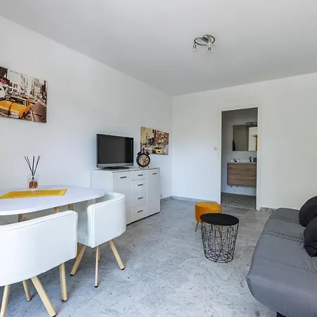 Martelly Furnished Flat Lejlighed Antibes