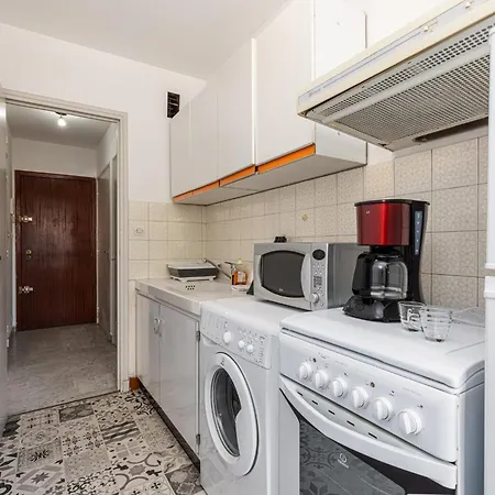 Lejlighed Martelly Furnished Flat